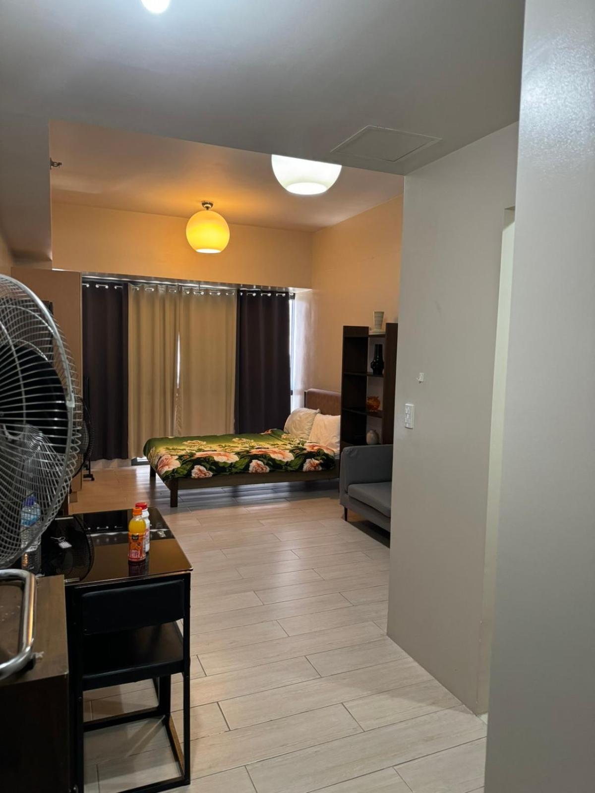 Henry'S Newport Condotel 帕赛 外观 照片